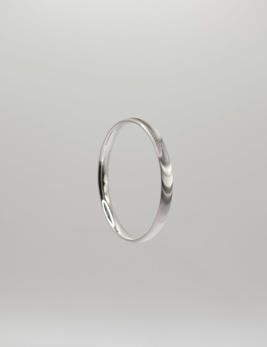 Glamorous Water - Wave Engraved Silver Bangle
