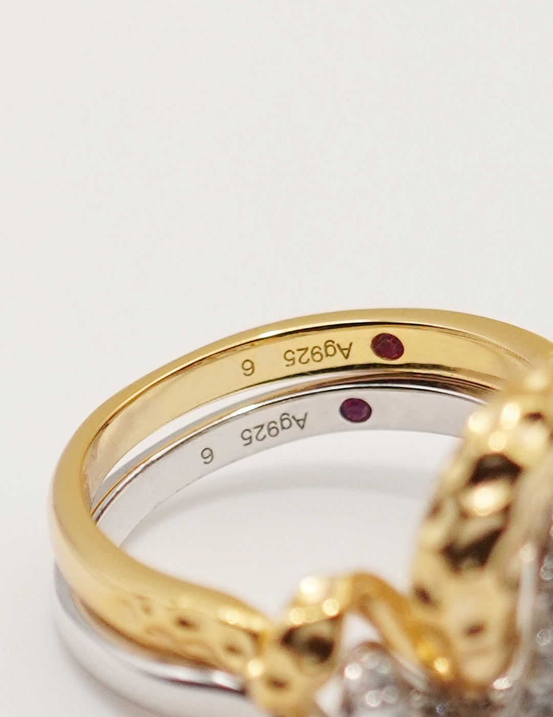 Detachable Silver and Gold Double Snake Ring, detail