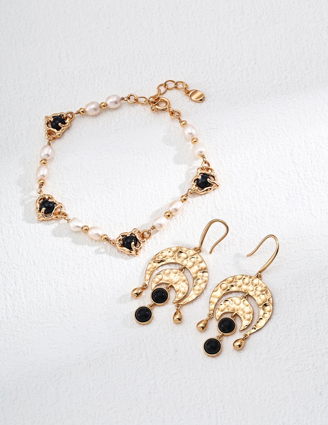 Black Onyx Moon-shaped Sterling Silver Fashion Earrings, gold