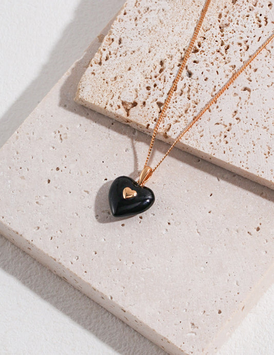 MidnightAmor Heart Necklace