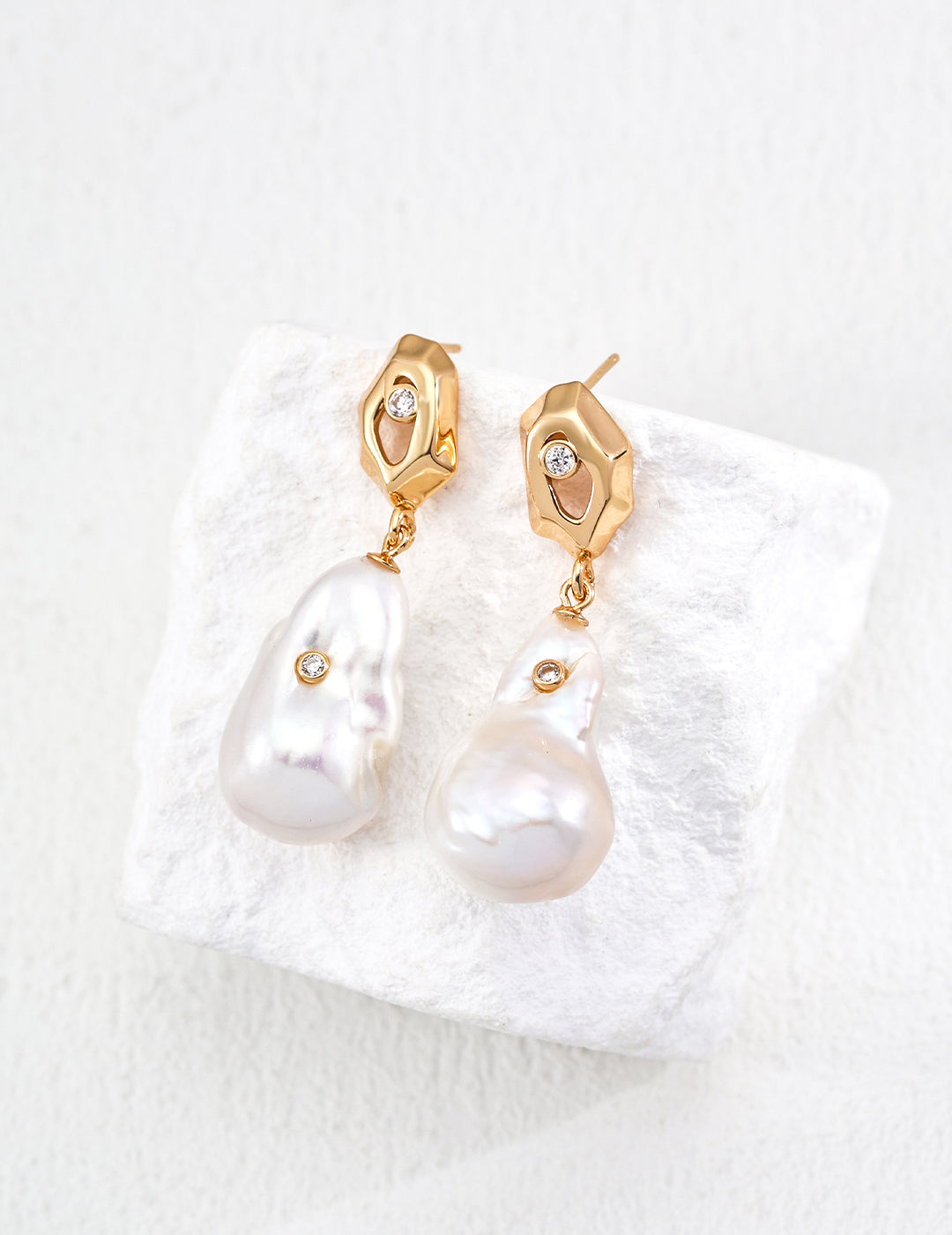 Elegant Irregular Baroque Pearl Dangle Earrings in Gold Settings and Shiny Zircon Accents