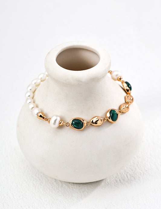Enchanting Malachite & Natural Pearl Bracelet: A Symphony of Green and White