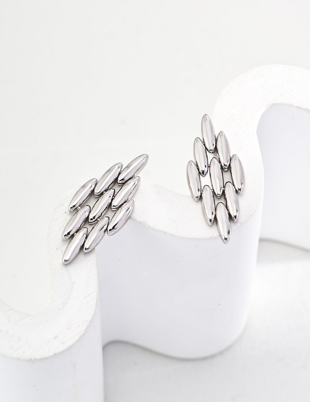 Meteor- inspired Sterling Silver Earrings: Stellar Elegance
