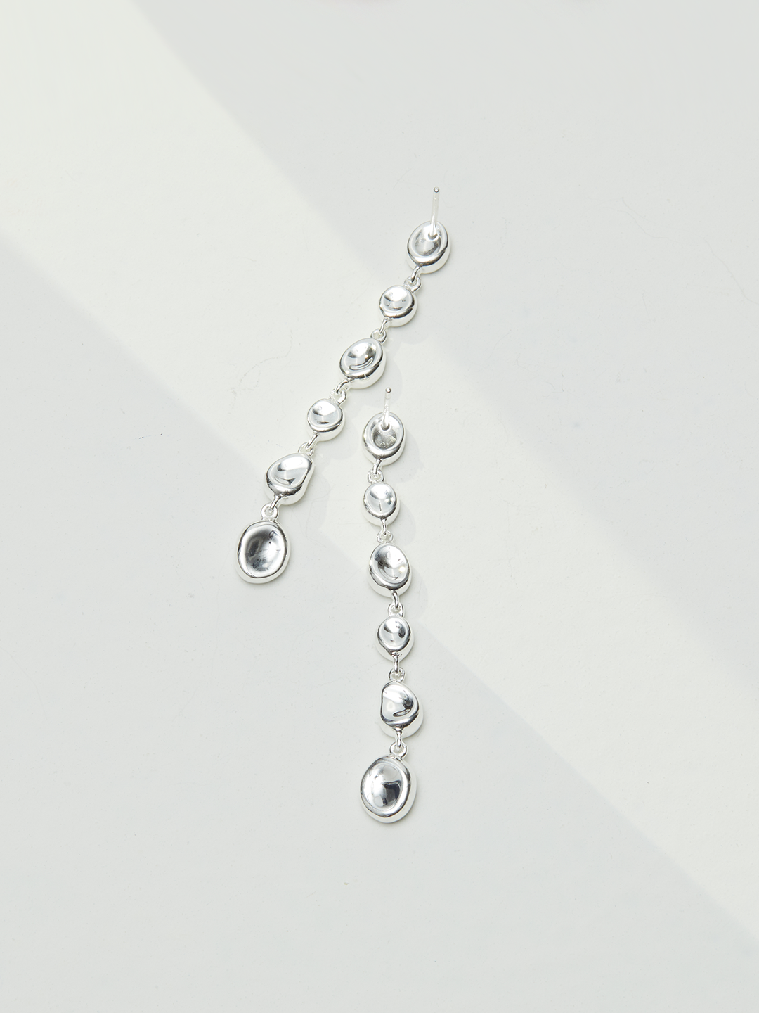 Dripping Elegance Silver Jewelry Set, earrings