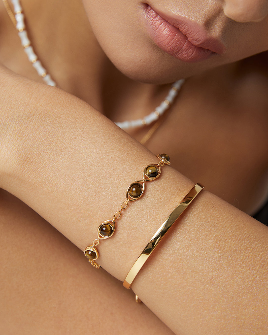 Golden Gaze Tiger Eye Bracelet