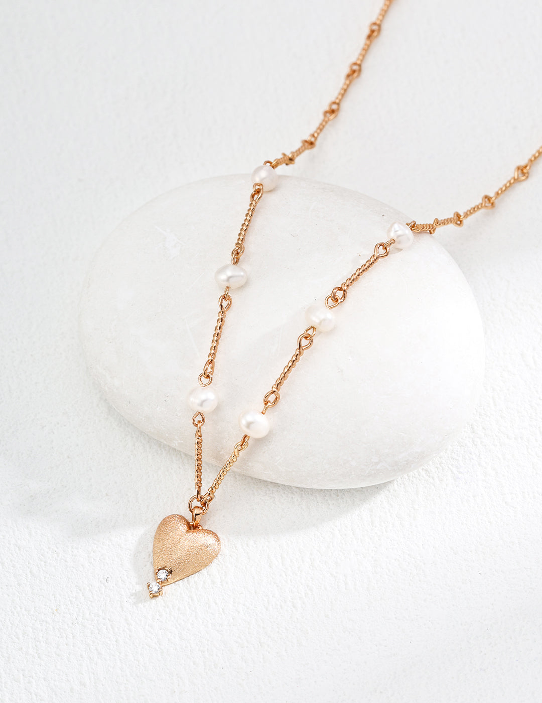 Vintage Inspired Pearl & Heart Charm Necklace