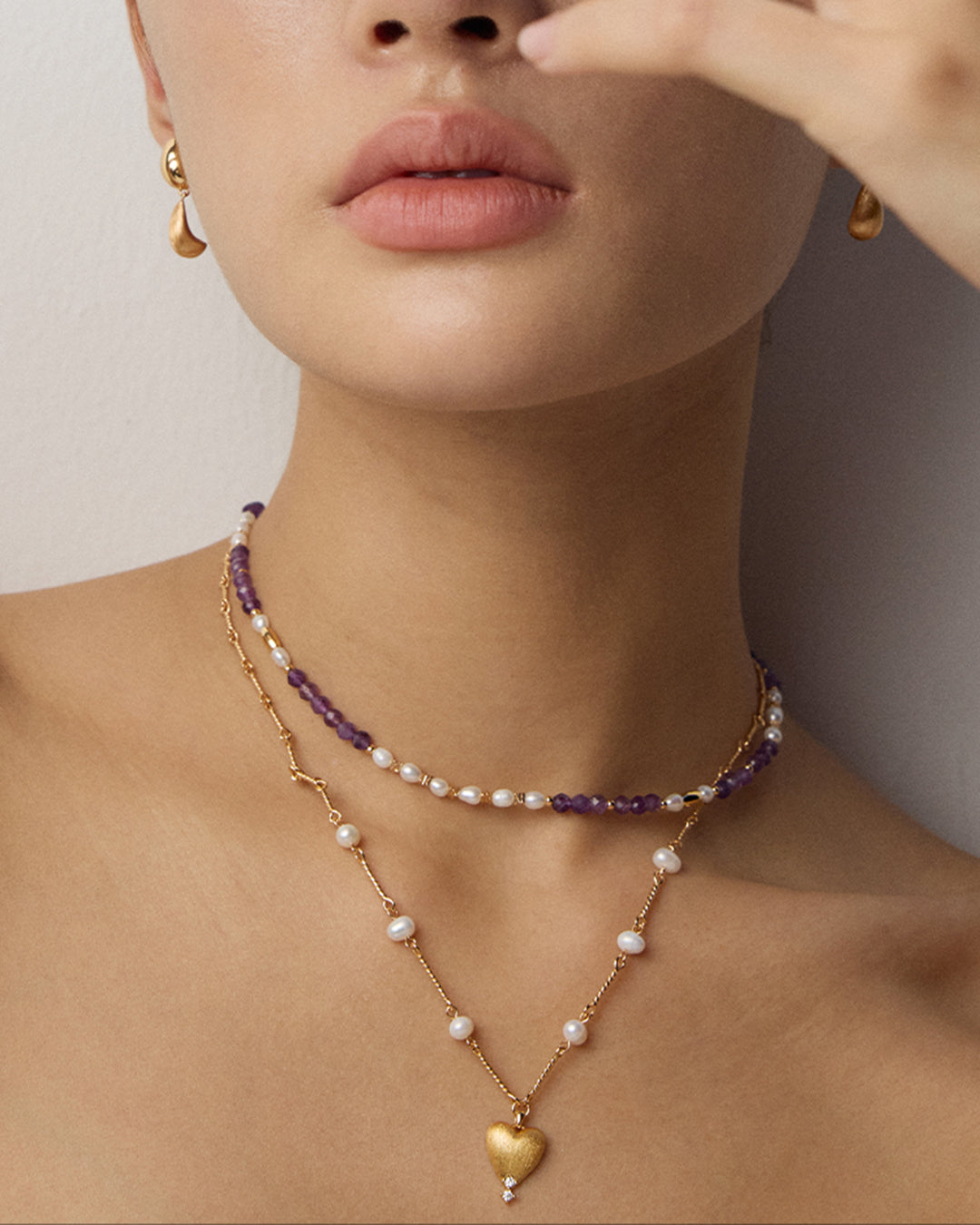 Vintage Inspired Pearl & Heart Charm Necklace
