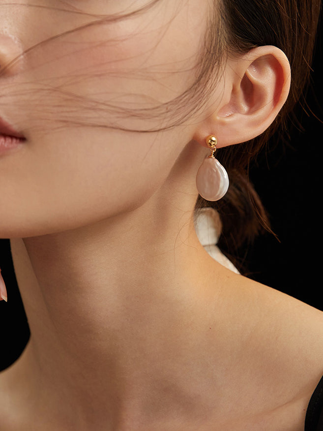 Chic Baroque Pearl Drop Earrings